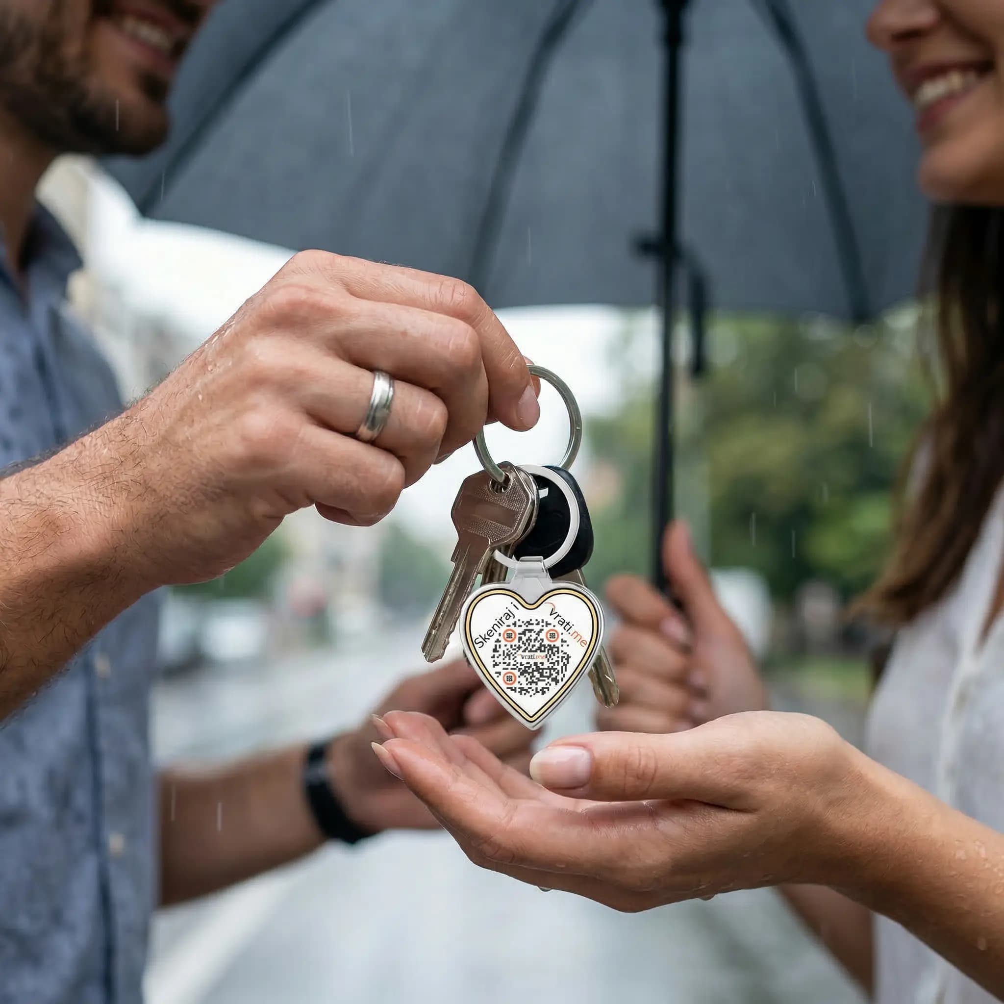 Privezak za ključeve u obliku srca - 3